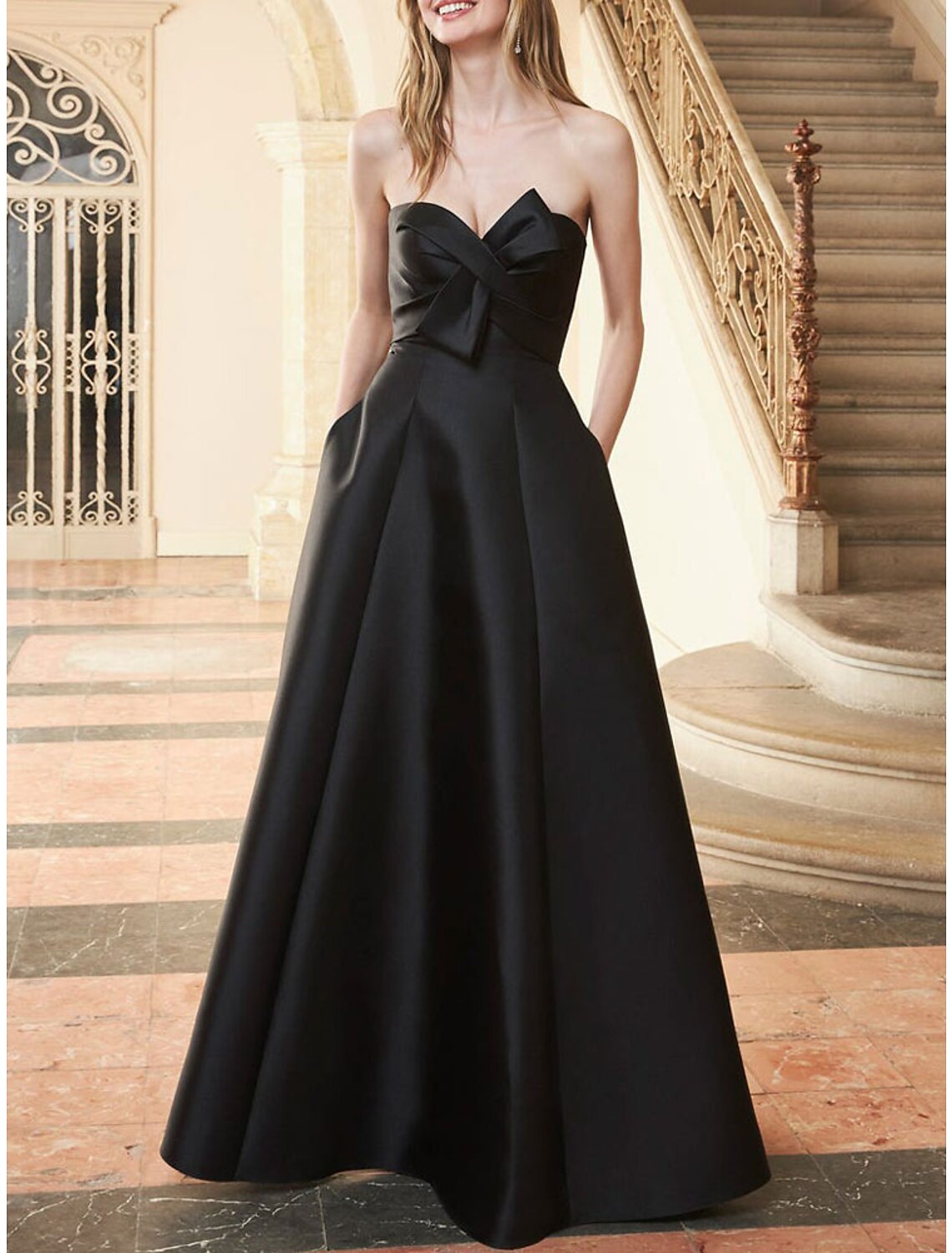 A-Line Evening Gown Sexy Dress Formal Wedding Party Sweep / Brush Train Sleeveless Sweetheart Pocket Cotton Backless with Ruched Butterfly Pure Color